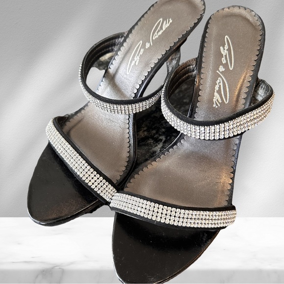 Cazo Rinaldi Italian Rhinestone Slip On Sandals NWT size 39 - Picture 1 of 7